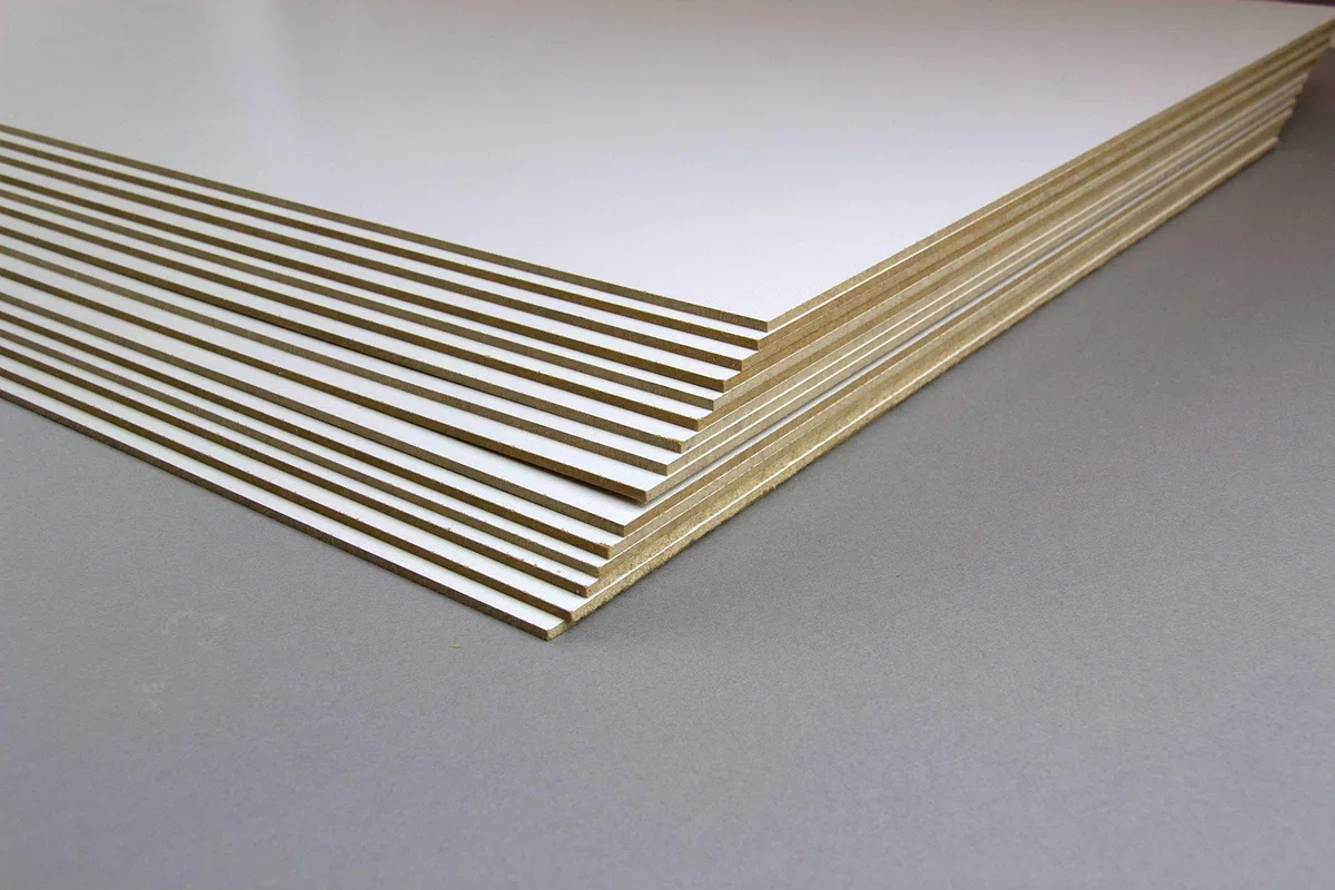 20 Stück Zuschnitte MDF Holzwerkstoff Platten Einseitig Weiß lackiert 60x80 cm 2,5 mm stark 80x60 cm Format passgenau in mm 600 x 800