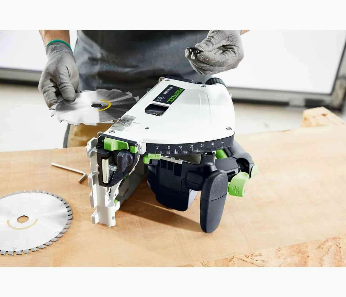 Festool Tauchsäge TS 60 KEBQ-Plus - Handkreissäge mit 60 mm Schnitttiefe | Präzisions-Tauchschnittsäge im Systainer SYS3 M 337, kompatibel mit FSK Kappschiene, 1500 W Leistung und 168 mm Sägeblatt