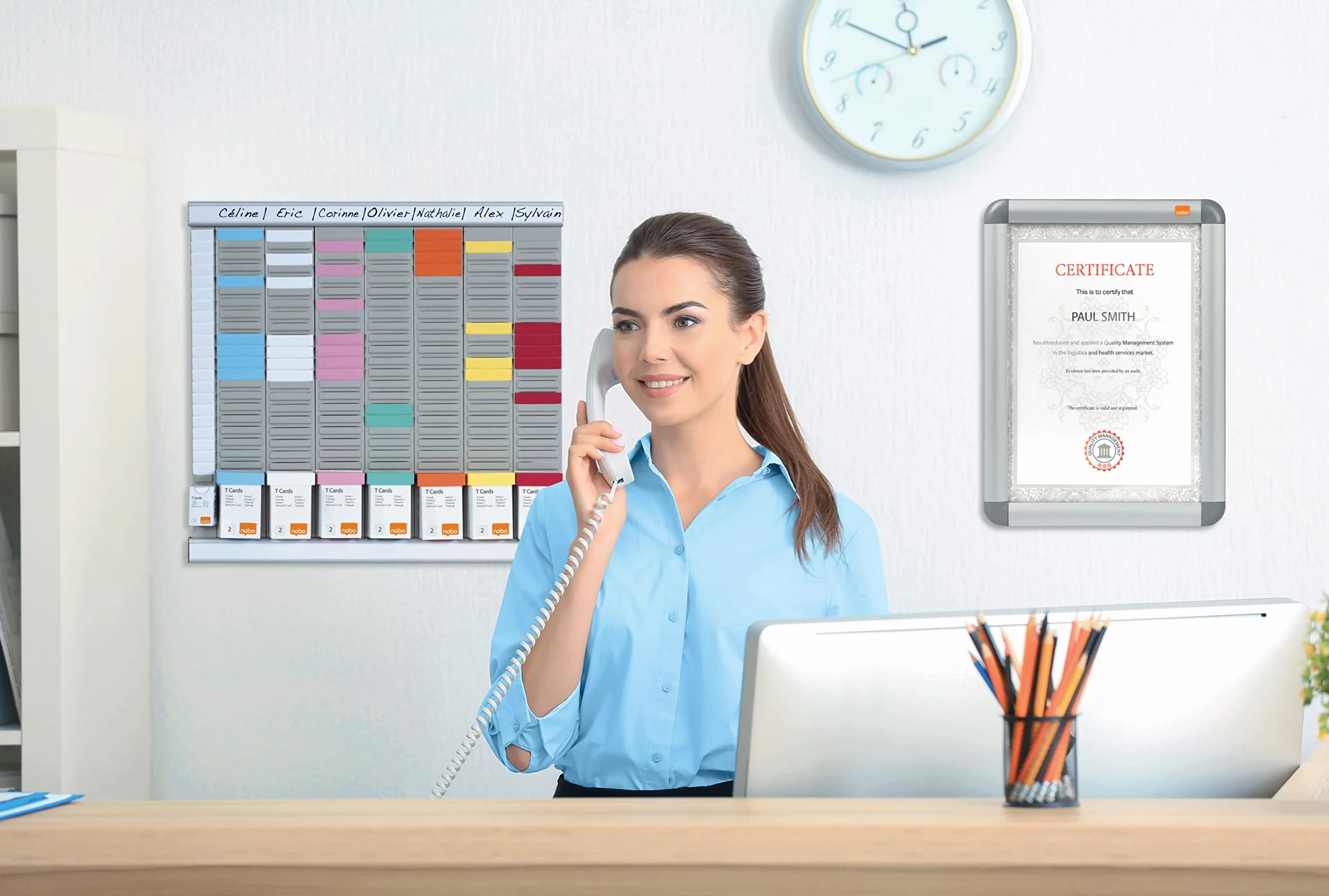 Nobo T-Karten Büro Planungsset, Wandmontage, Haftnotizen Set mit 7 Spalten & 24 Slots, Größe 2, inkl. T-Karten bunt & Indexspalte 2911080 & T-Karten Index 2, 100 Stück, weiß