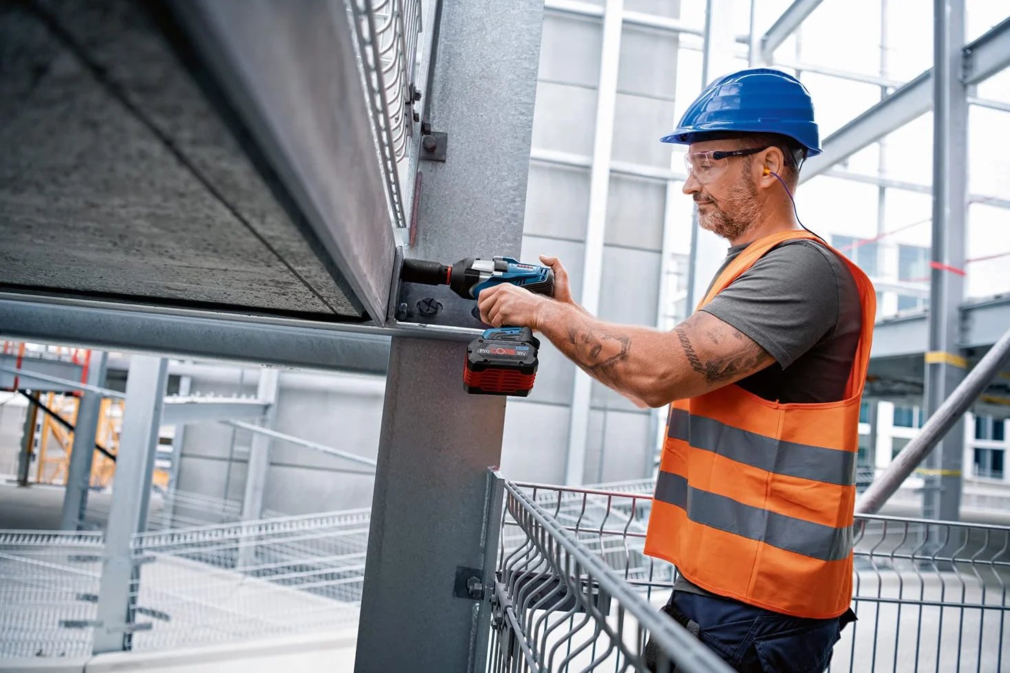 Bosch Professional 18V System BITURBO Akku Drehschlagschrauber GDS 18V-1000 (ohne Akku/ Ladegerät)