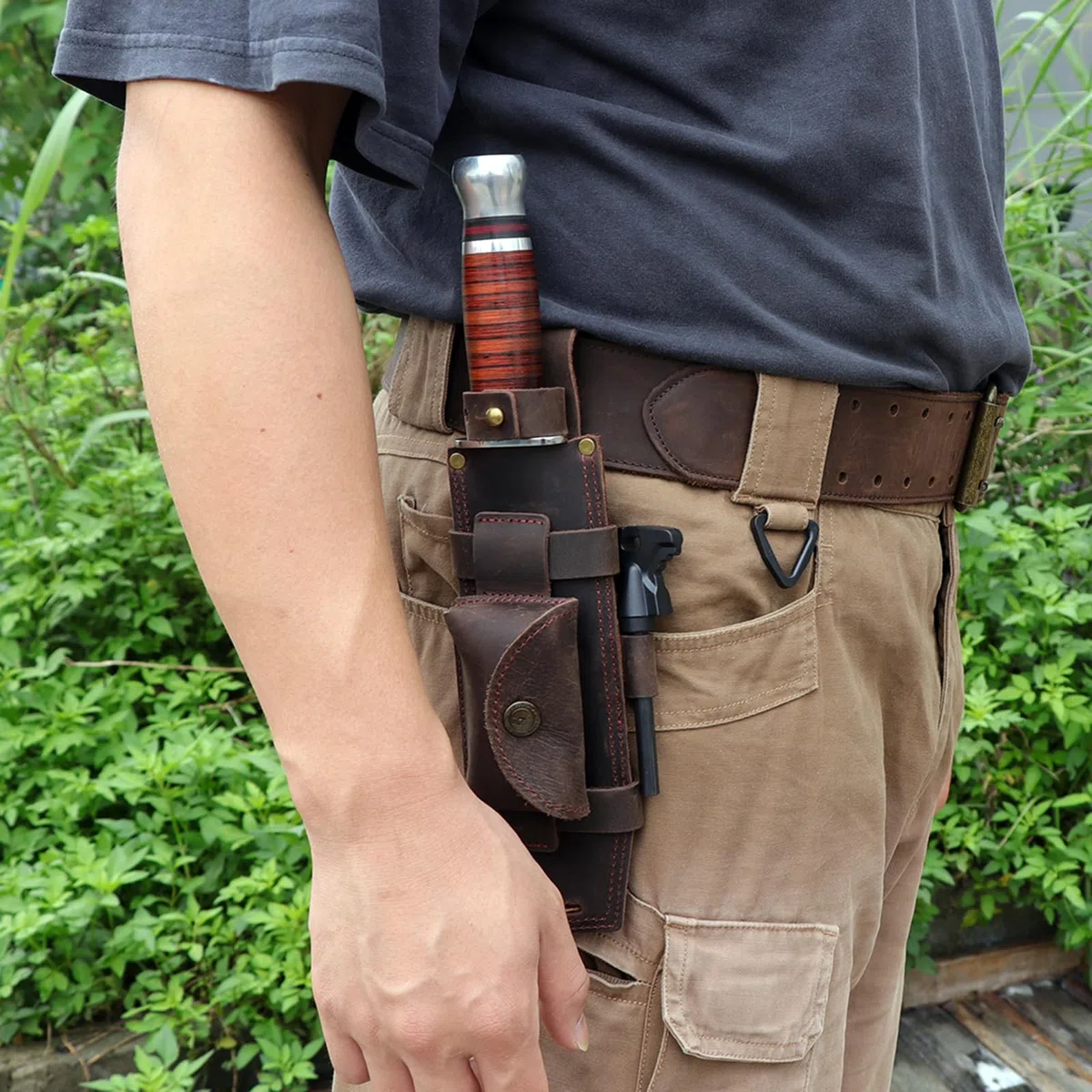 TOURBON Lederscheide für Messer mit feststehender Klinge, Gürtelmesserholster mit Feueranzünderhalter und Tasche