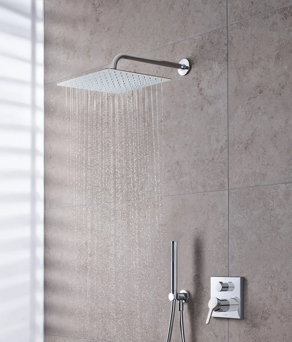 Duravit Universal Duschkopf aus Edelstahl, Duschbrause mit Strahlart Rain, Duscharmatur eckig (300 mm), Kopfbrause im Winkel verstellbar, Regendusche, Chrom