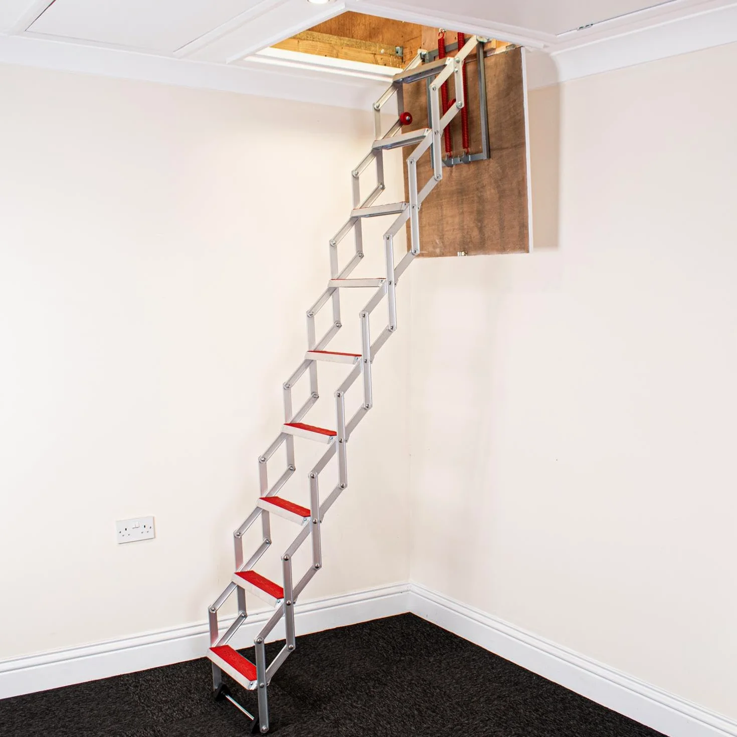 BPS Ziehharmonika-Loftleiter – einfache Montage (3.05m (10'))