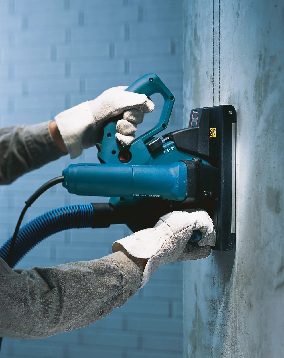 Bosch Professional Mauernutfräse GNF 35 CA (Leistung 1.400 Watt, Scheiben-Ø150mm, 7x Distanzscheibe, inkl. Handwerkoffer)