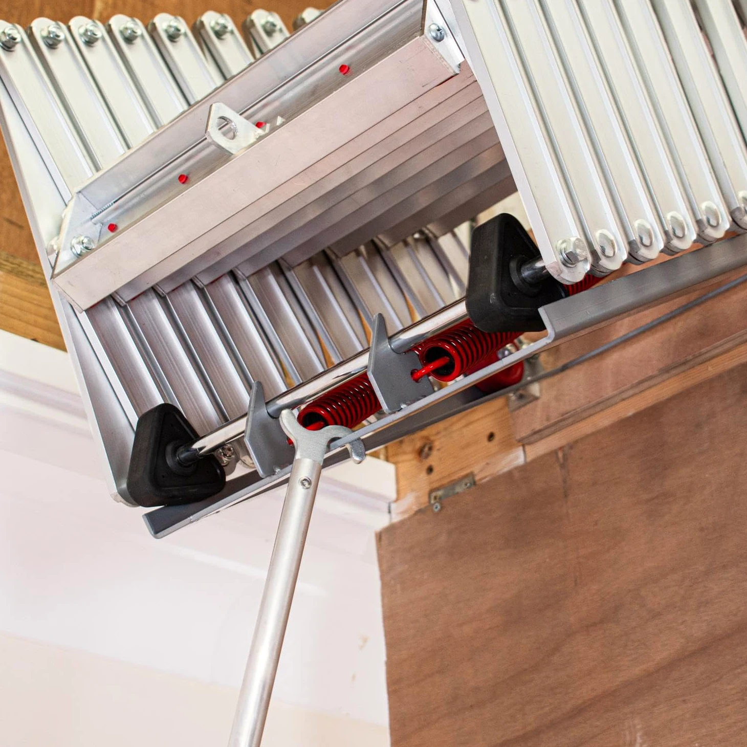 BPS Ziehharmonika-Loftleiter – einfache Montage (3.05m (10'))