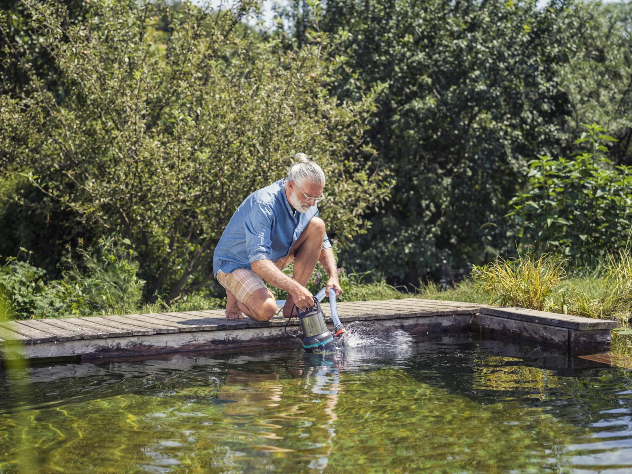 Gardena Schmutzwasser-Tauchpumpe 20000 aquasensor: Tauchpumpe mit 20.000 l/h Fördermenge, für Schmutzpartikel bis zu 35 mm, innovativer Aquasensor, 750 W (09044-20)