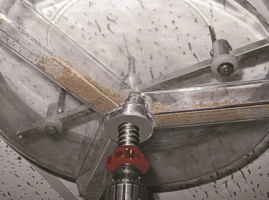 BOXTEC Hartmetall Kreisschneider BHC mit Schutzhaube stufenlos einstellbar im Koffer mit 4 Messern für Trockenbau, Holz, Kunststoff, Gipskarton